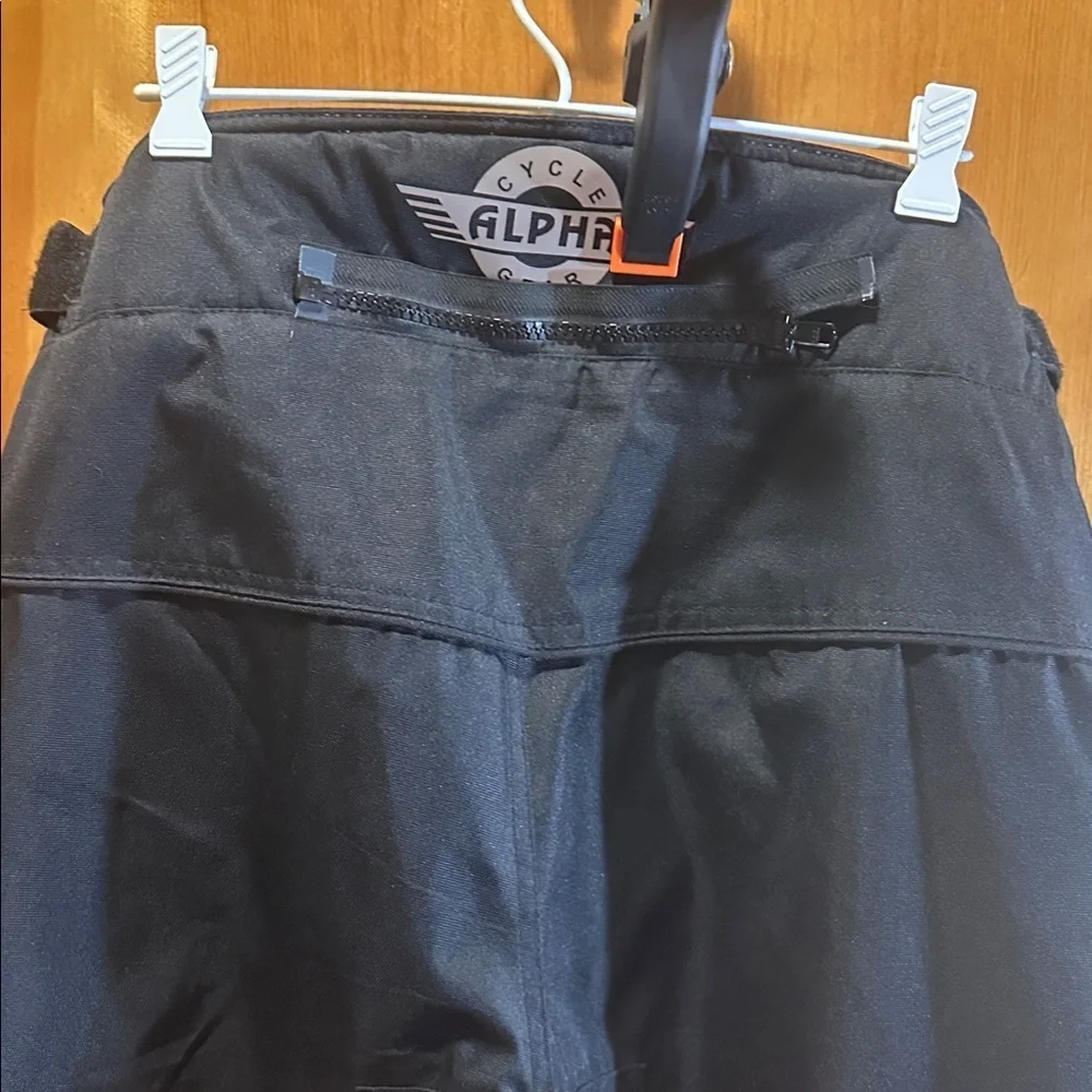 Alpha Cycle Gear pants Size 38/30